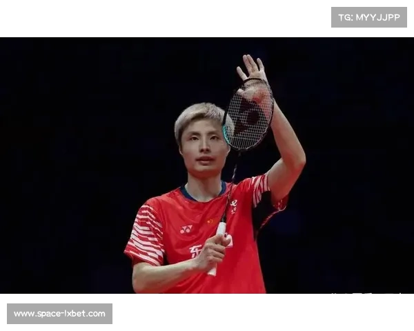 石宇奇0-2不敌小波波夫，无缘卫冕羽联总决赛男单冠军