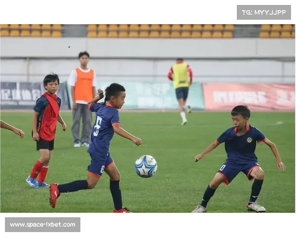 足球市场溢价现象加剧，年轻球员转会费屡创新高